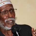 Hadraawi: Dhanbaal uu Hadraawi tilmaan uga bixinayo Suxufiga